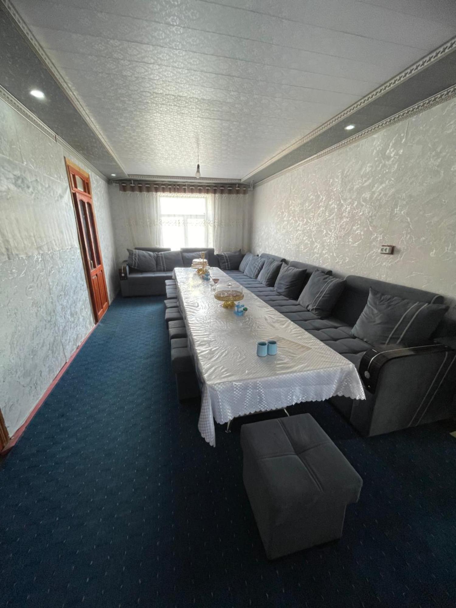 Cbt1 Sary-Mogul Hotel Exterior photo